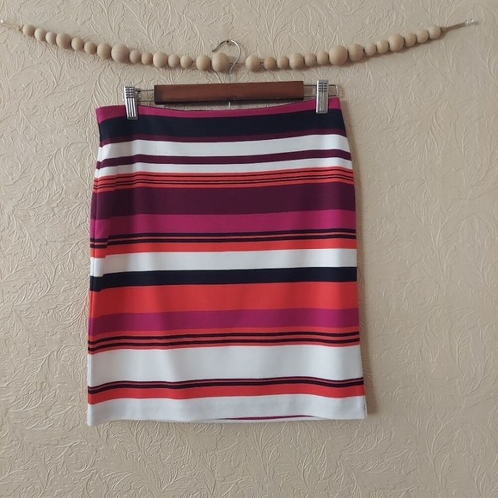 Ann Taylor Factory Stripes Pencil Skirt Stretch Pink Size 6 Petite